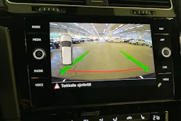 sininen Volkswagen Golf 2018 kuva 14.