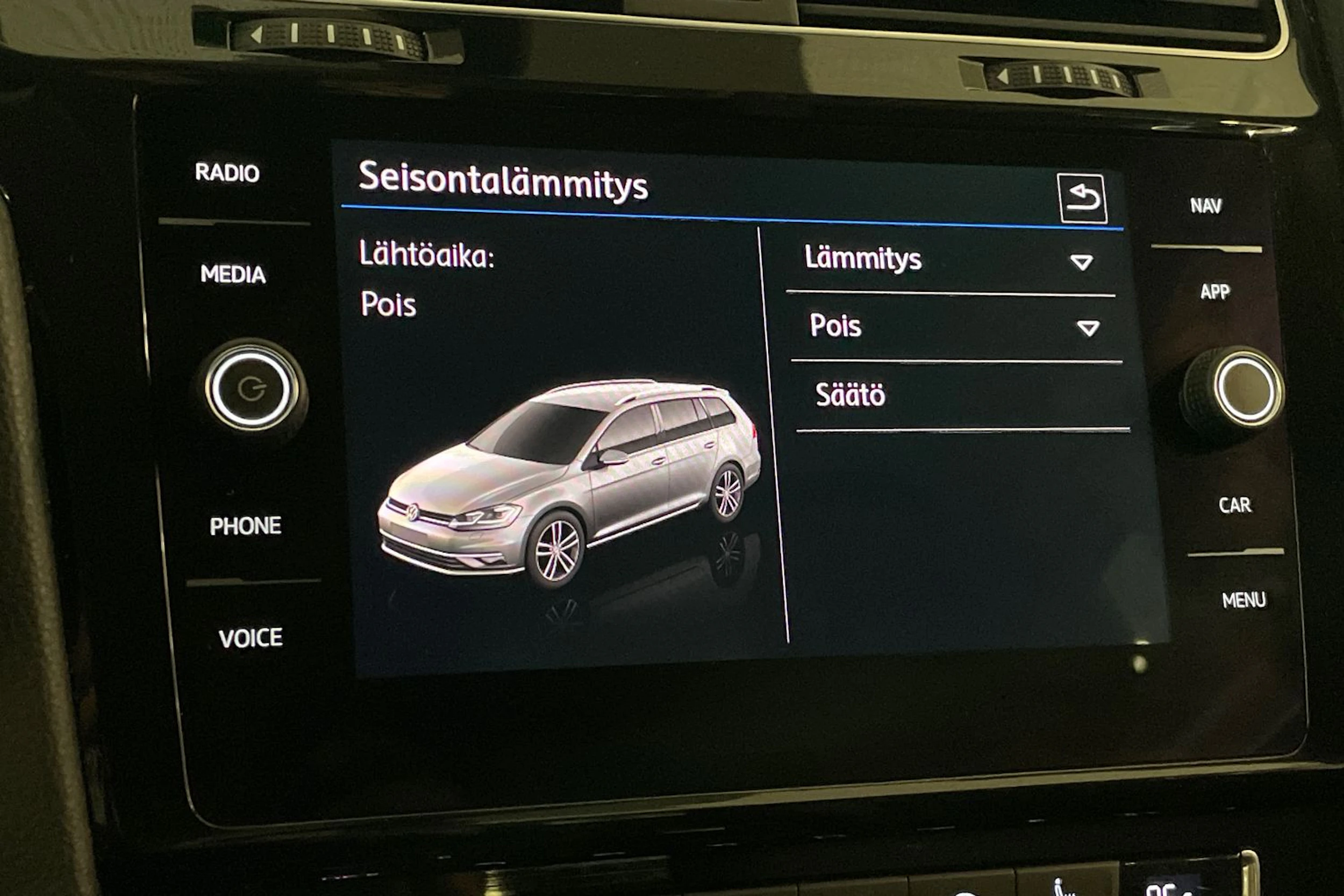 sininen Volkswagen Golf 2018 kuva 19.