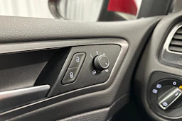 punainen Volkswagen Golf 2018 kuva 18.