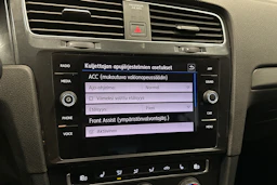punainen Volkswagen Golf 2018 kuva 23.