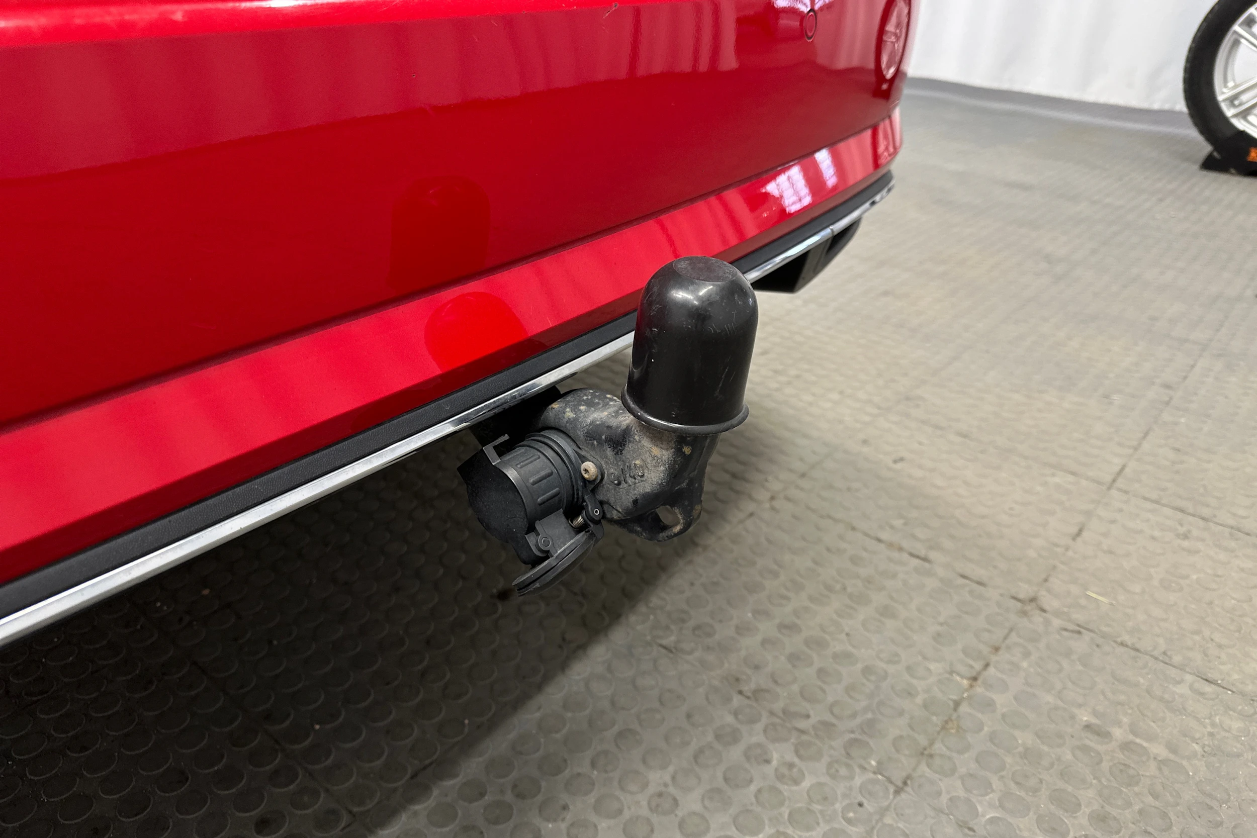 punainen Volkswagen Golf 2018 kuva 29.