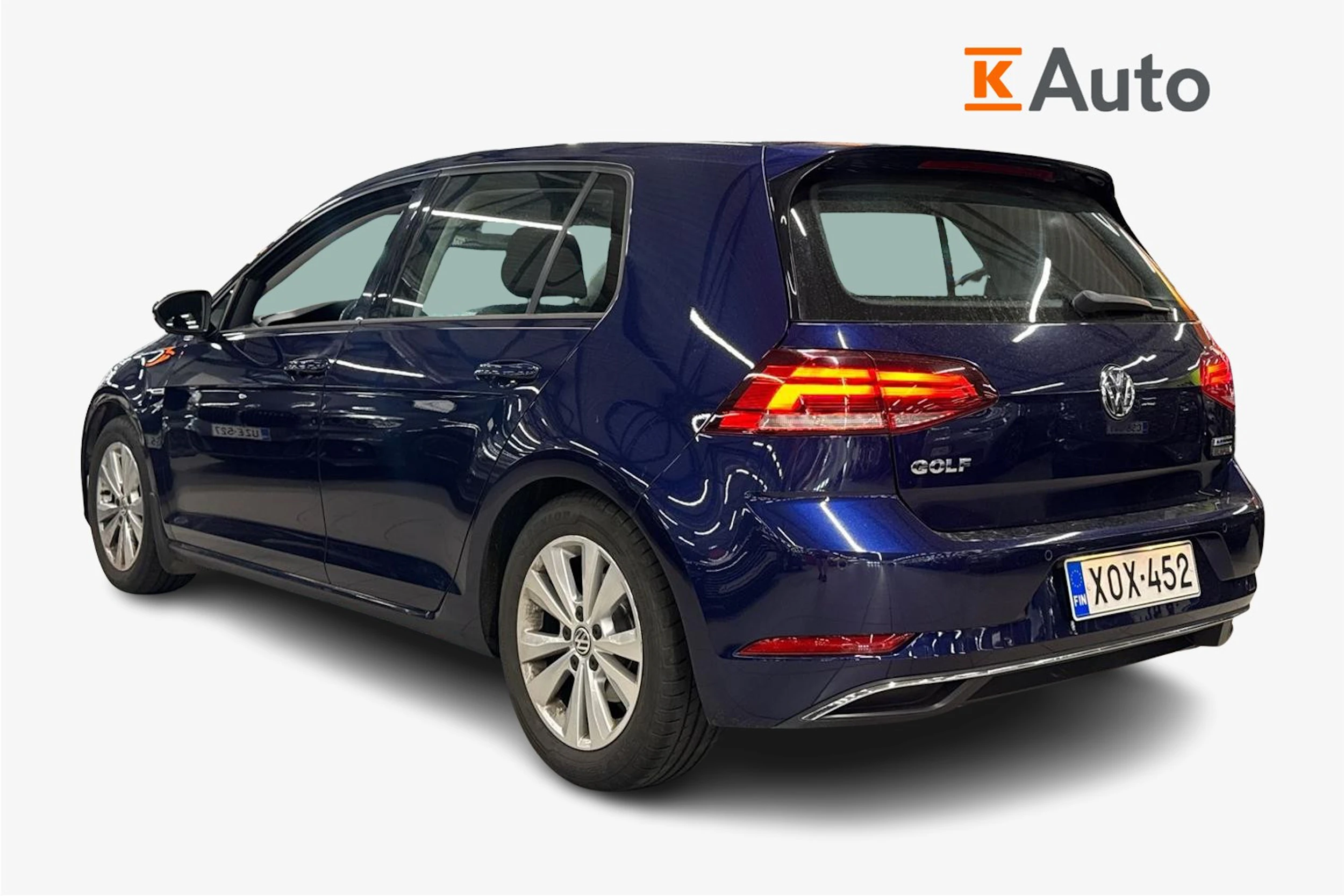 Sininen Volkswagen GOLF 2018 kuva 2.