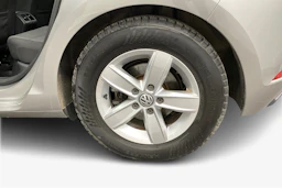 harmaa Volkswagen Golf 2018 kuva 9.