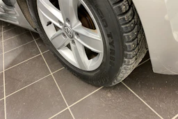 harmaa Volkswagen Golf 2018 kuva 10.