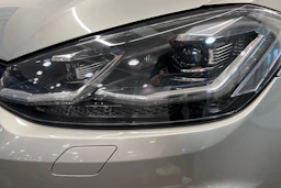 harmaa Volkswagen Golf 2018 kuva 14.