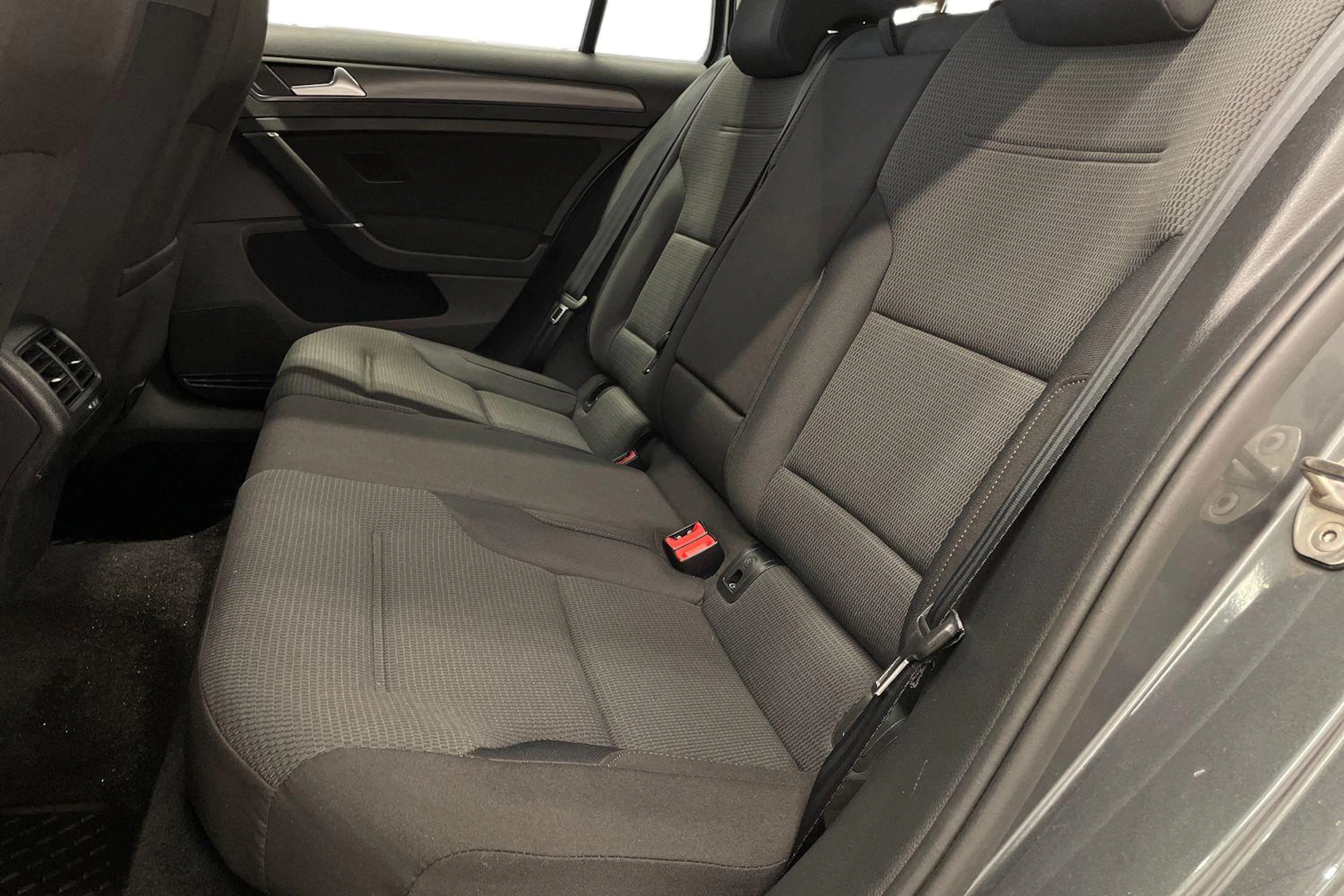 Harmaa Volkswagen GOLF 2018 kuva 8.
