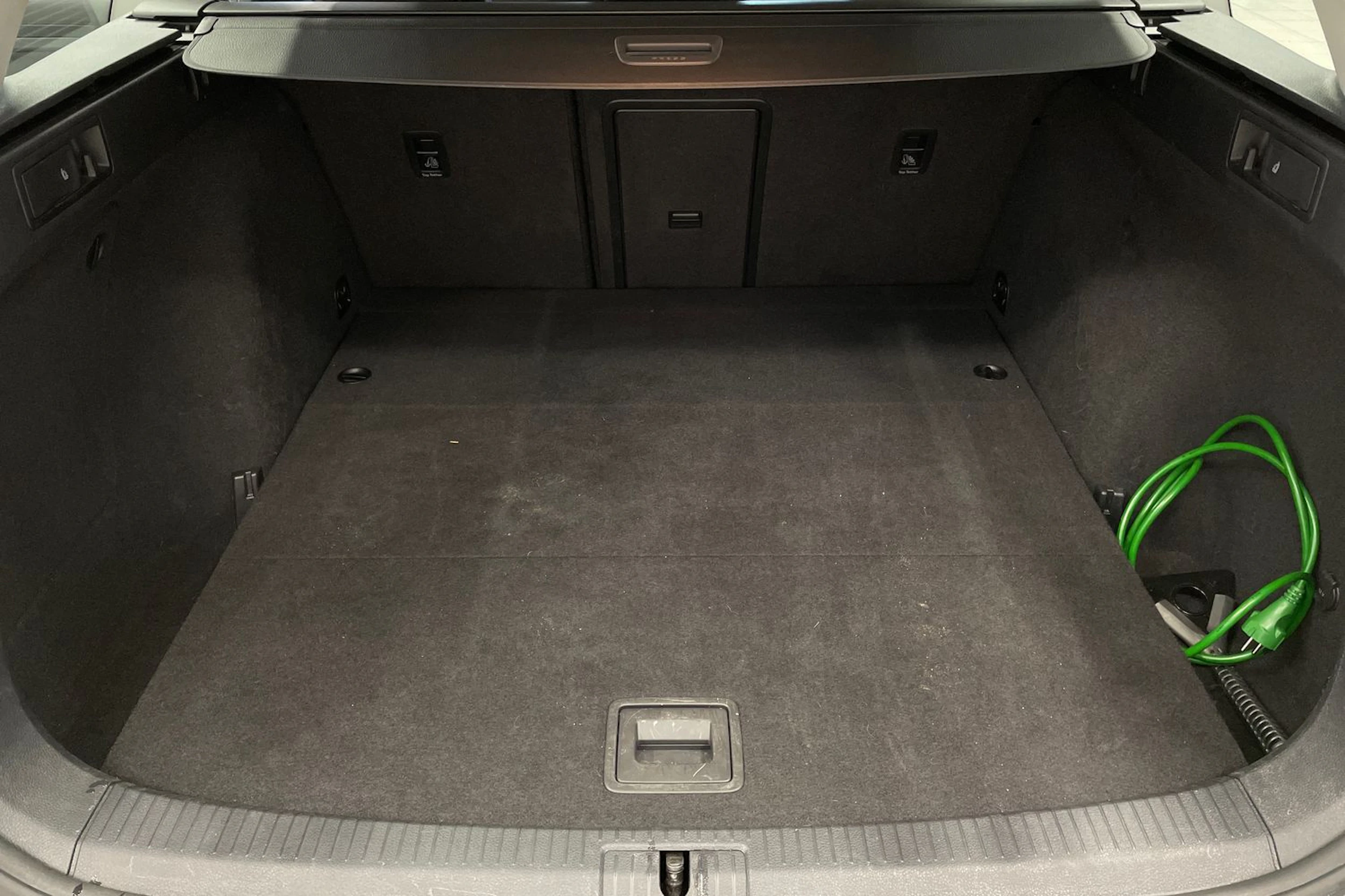 Harmaa Volkswagen GOLF 2018 kuva 22.