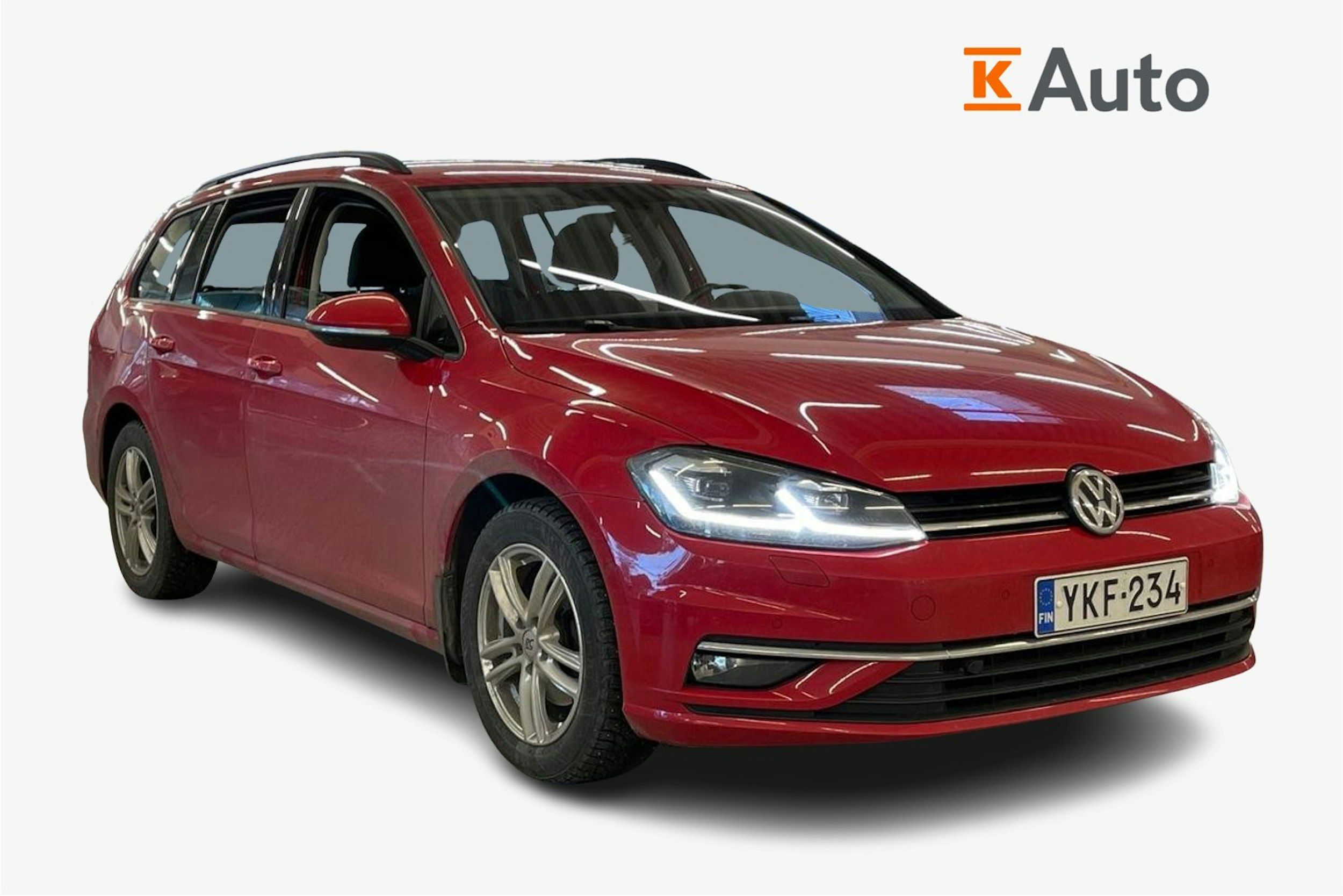 punainen Volkswagen Golf 2018 kuva 1.