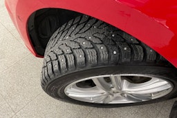 punainen Volkswagen Golf 2018 kuva 13.