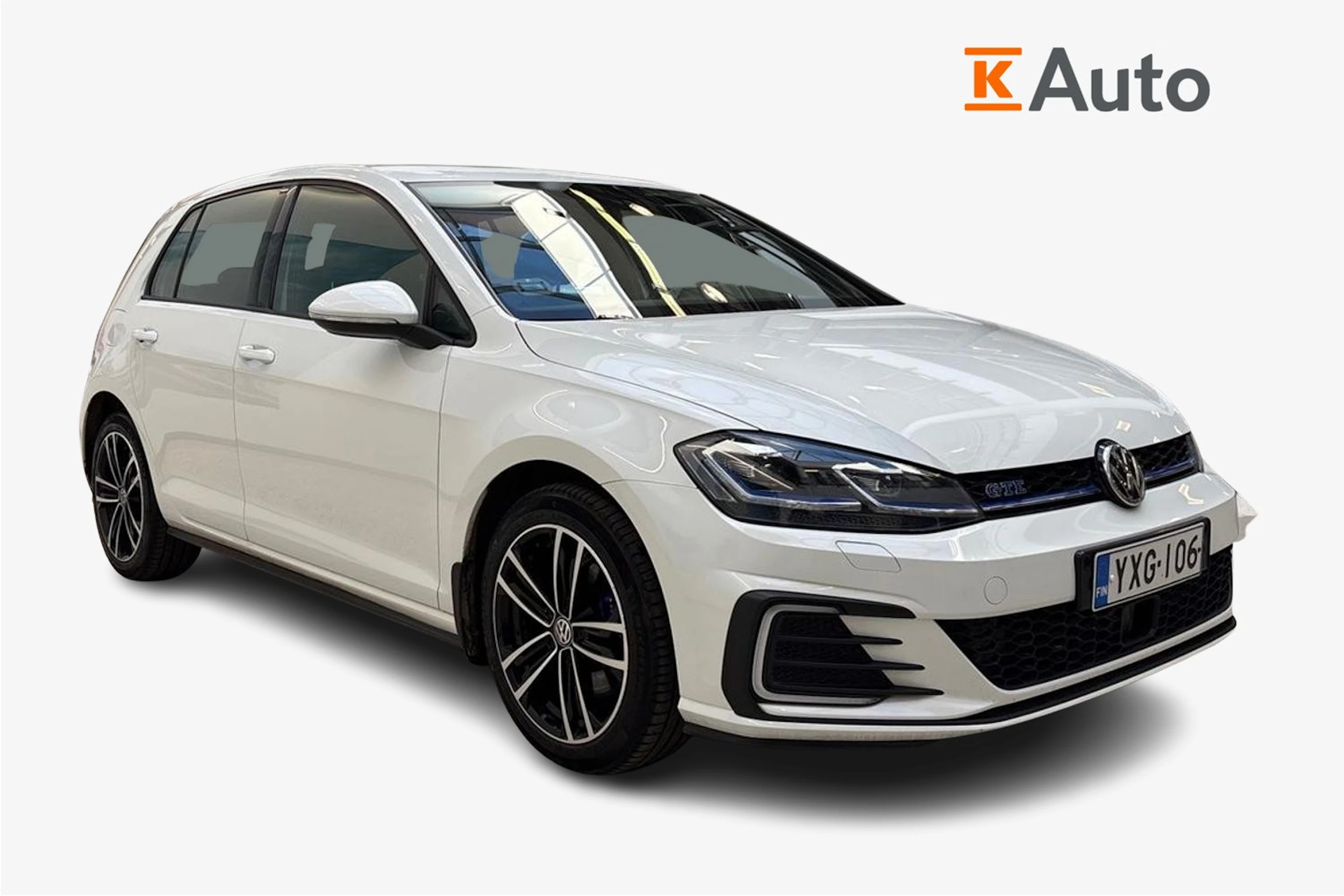 valkoinen Volkswagen Golf 2018 kuva 1.