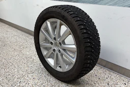 valkoinen Volkswagen Golf 2018 kuva 10.