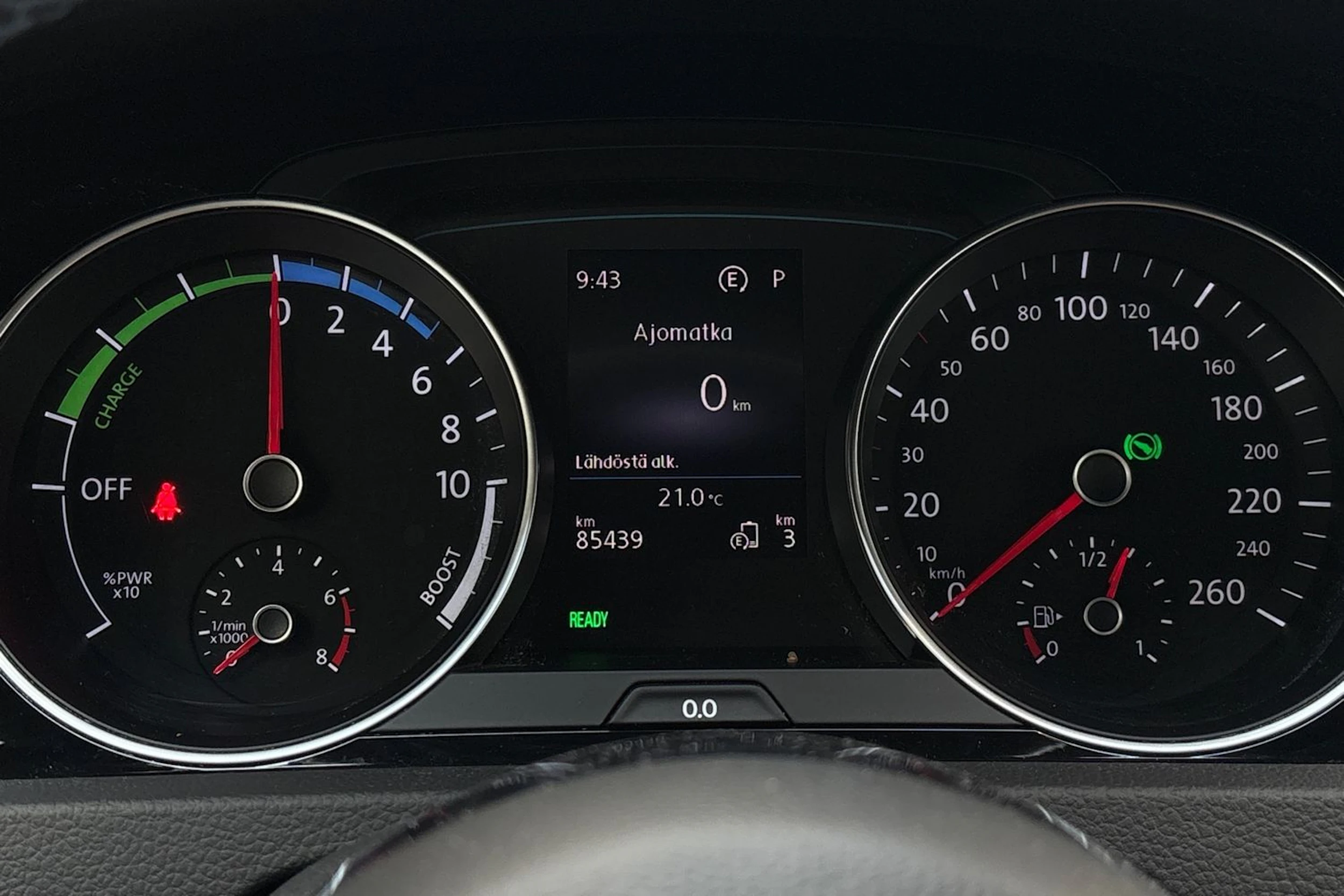 valkoinen Volkswagen Golf 2018 kuva 12.