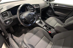 musta Volkswagen Golf 2018 kuva 3.