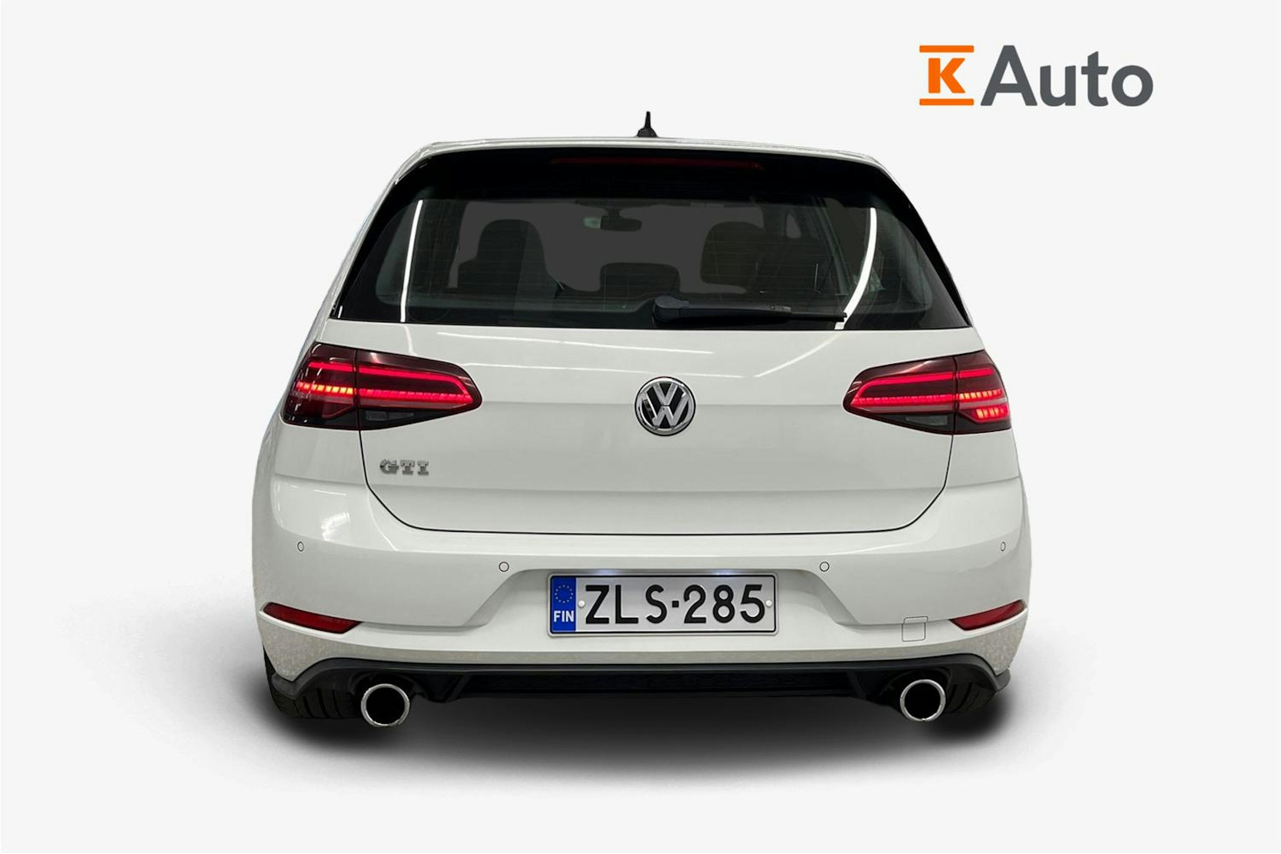 valkoinen Volkswagen Golf 2018 kuva 3.
