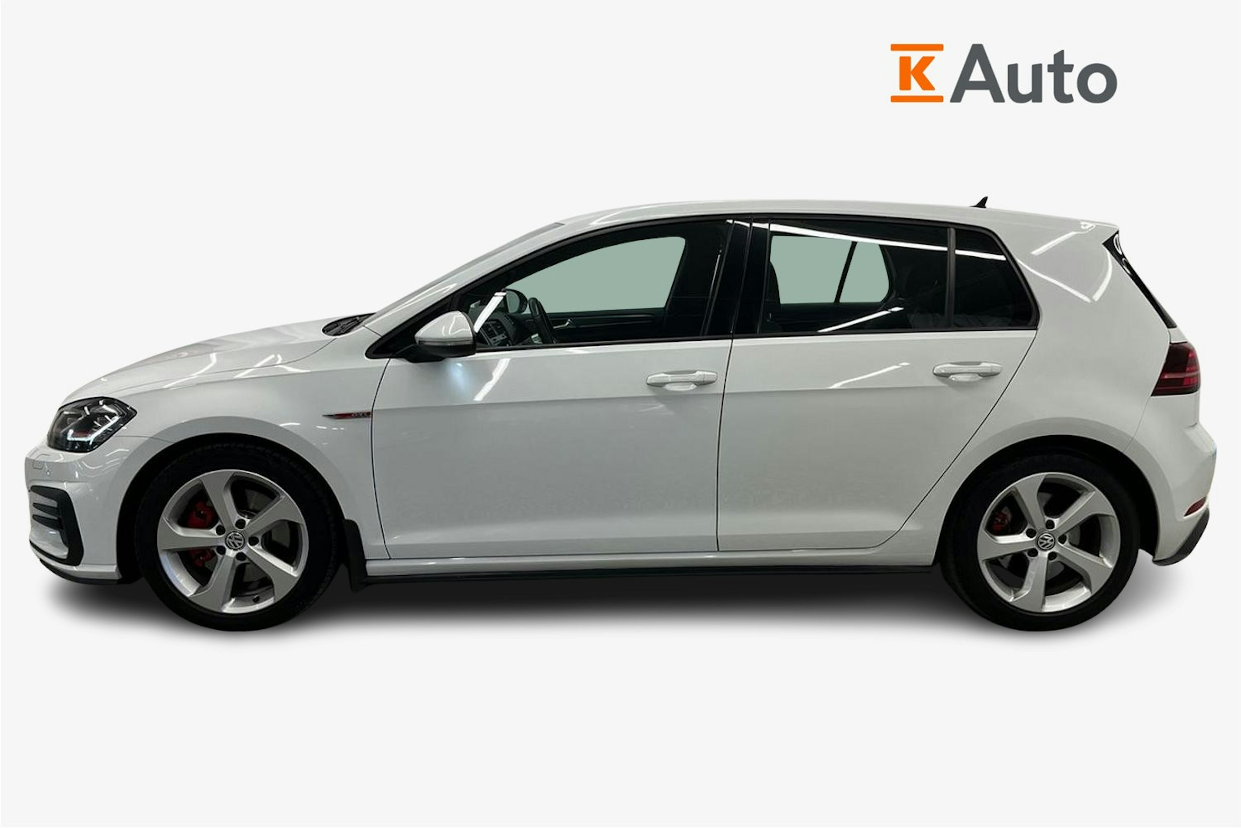 valkoinen Volkswagen Golf 2018 kuva 6.