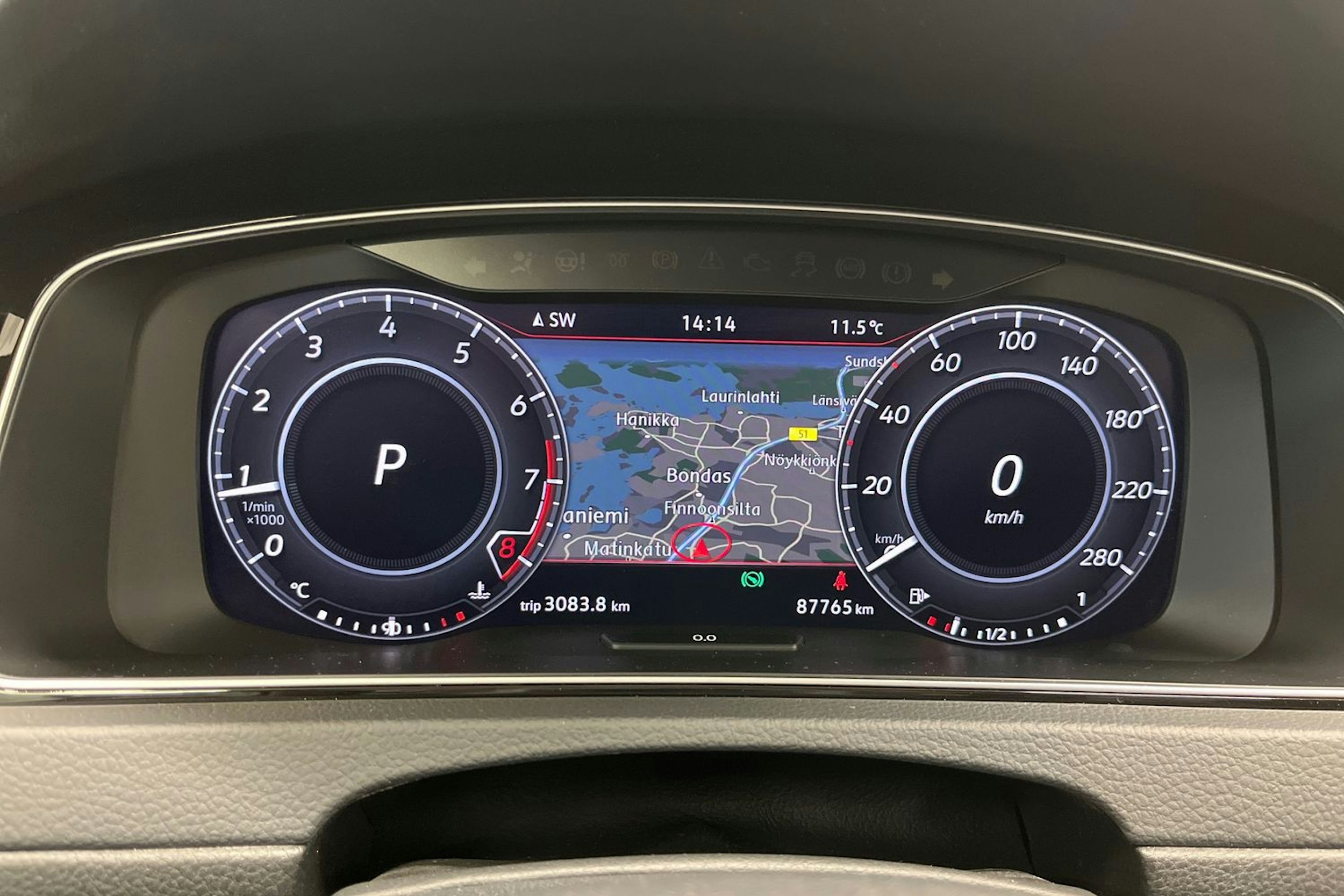valkoinen Volkswagen Golf 2018 kuva 14.
