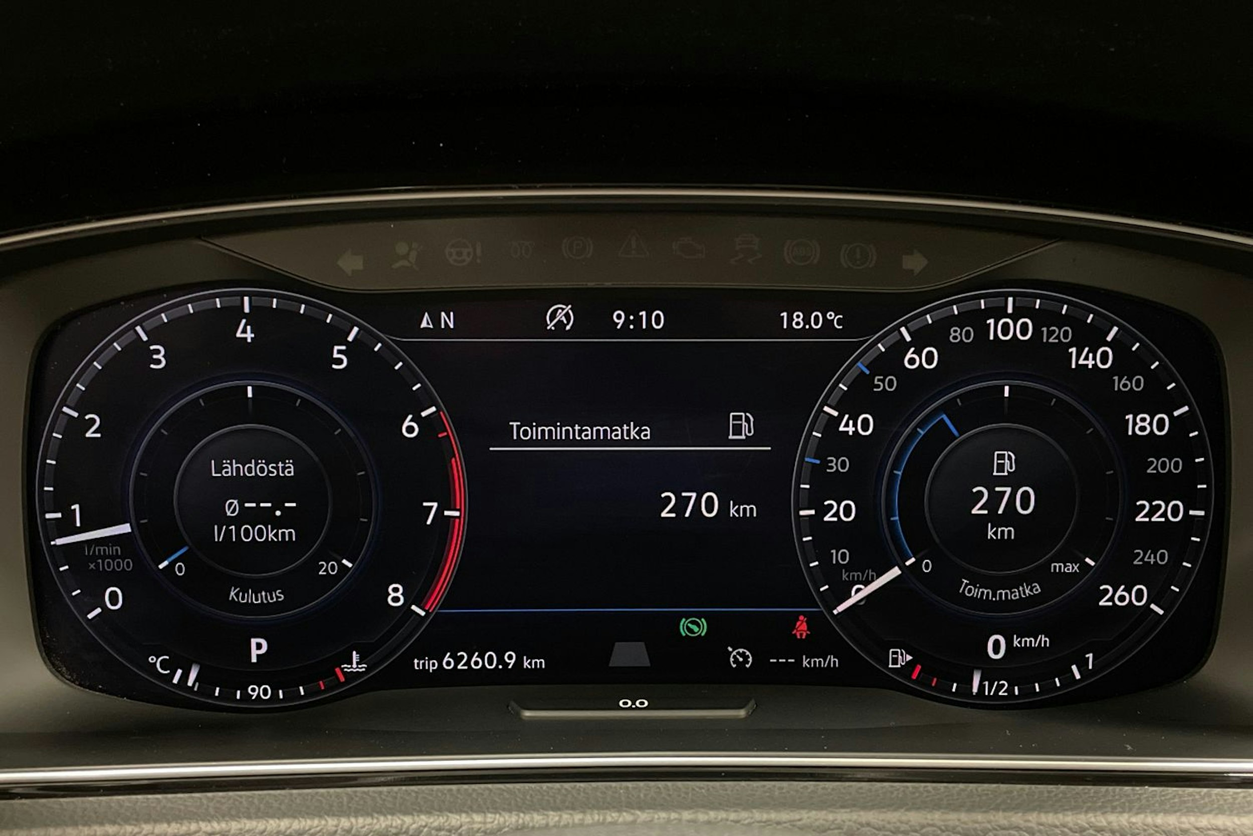 Valkoinen Volkswagen GOLF 2018 kuva 16.