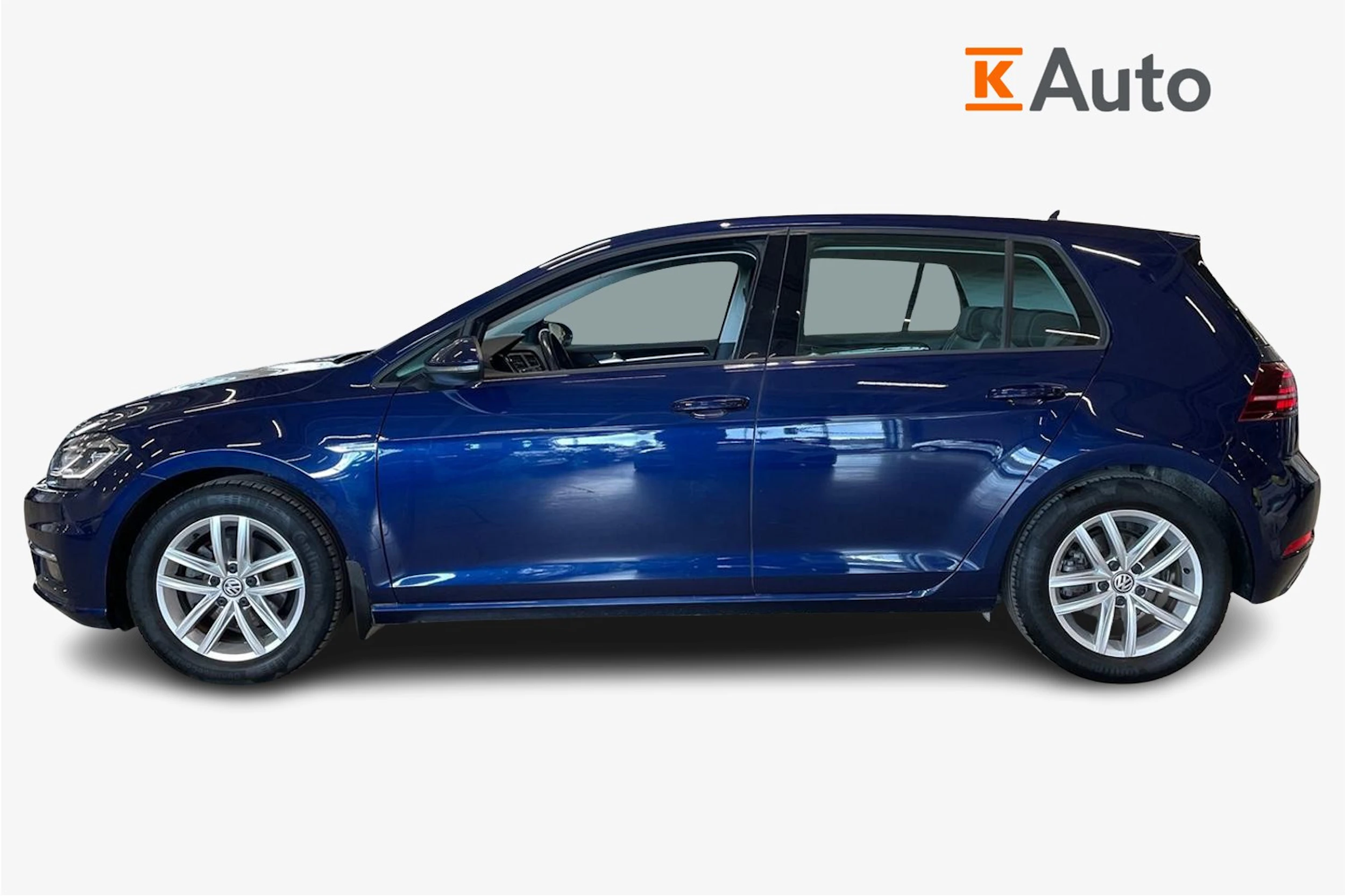 sininen Volkswagen Golf 2018 kuva 5.