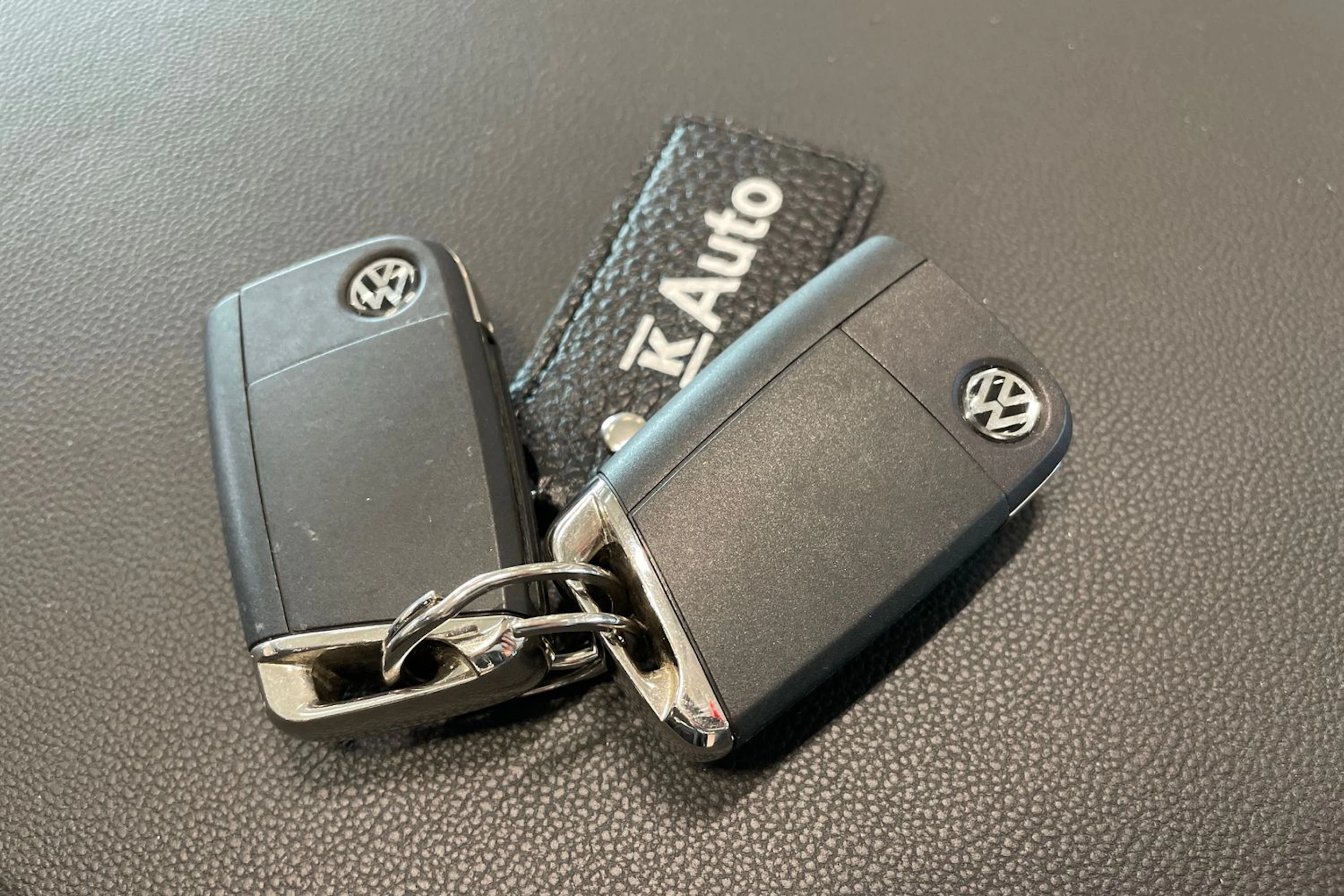 sininen Volkswagen Golf 2018 kuva 29.