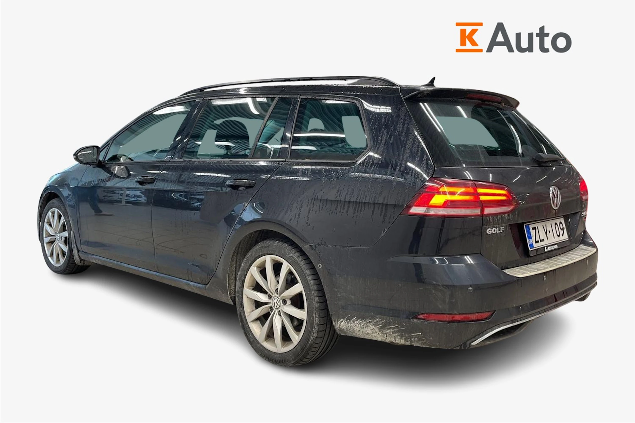 Musta Volkswagen GOLF 2018 kuva 2.