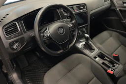 Musta Volkswagen GOLF 2018 kuva 6.