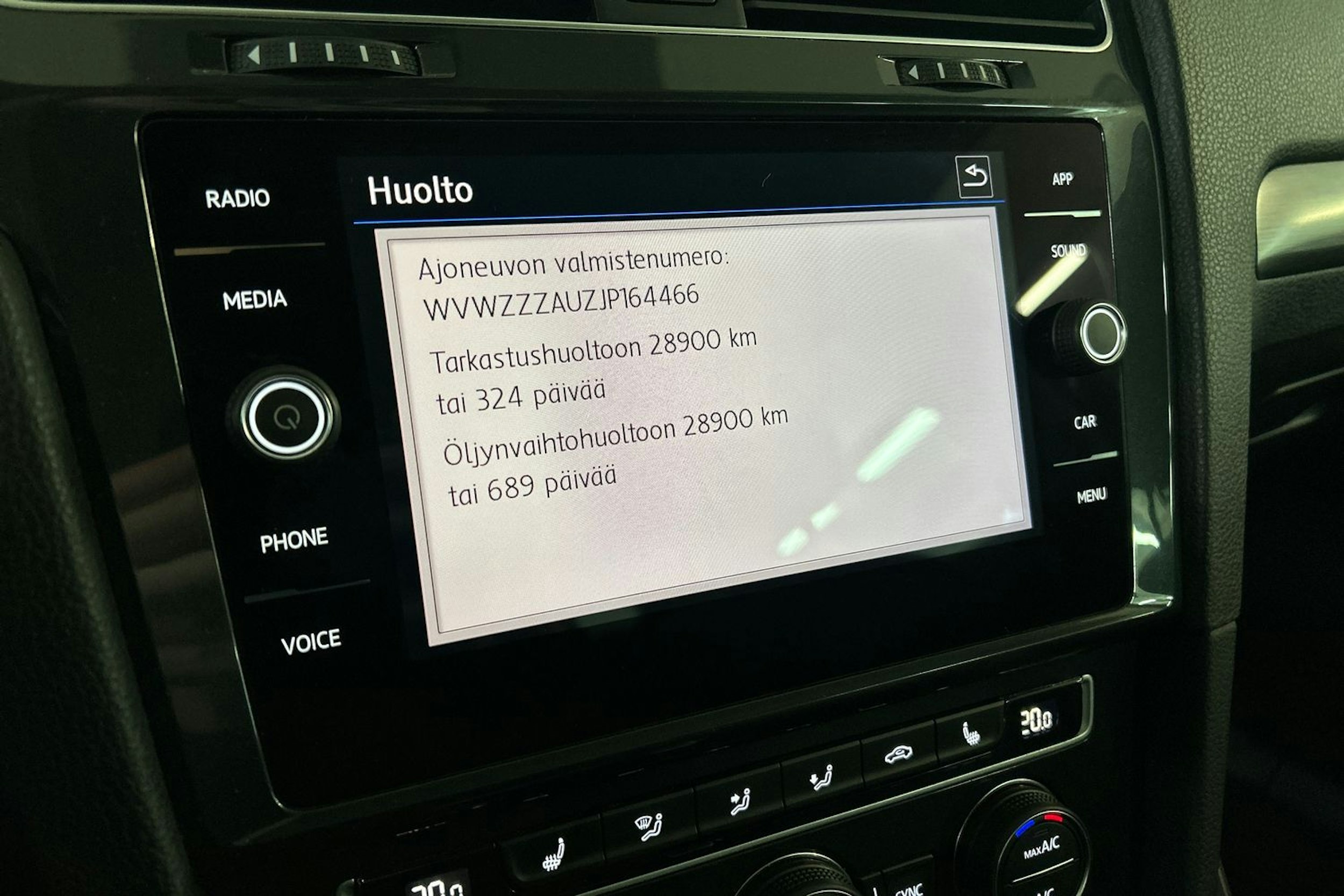 Musta Volkswagen GOLF 2018 kuva 21.