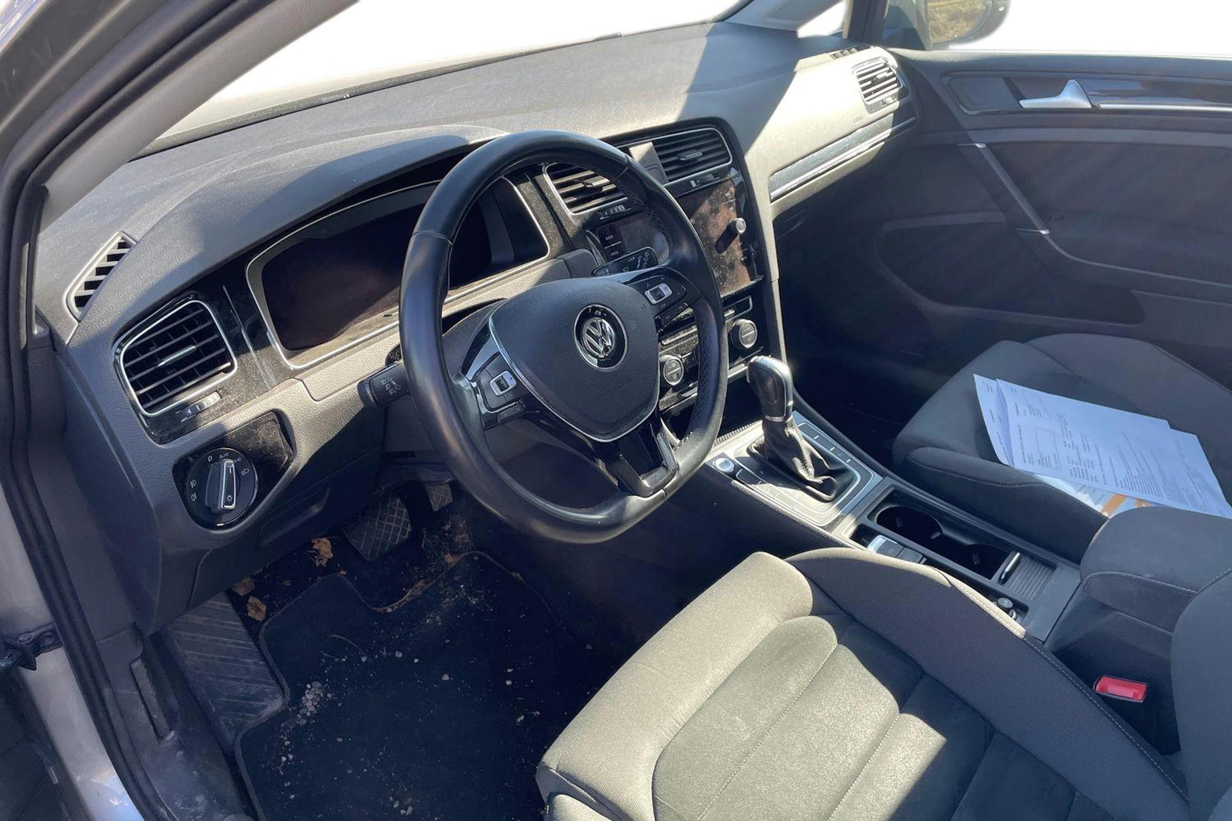 harmaa Volkswagen Golf 2019 kuva 3.