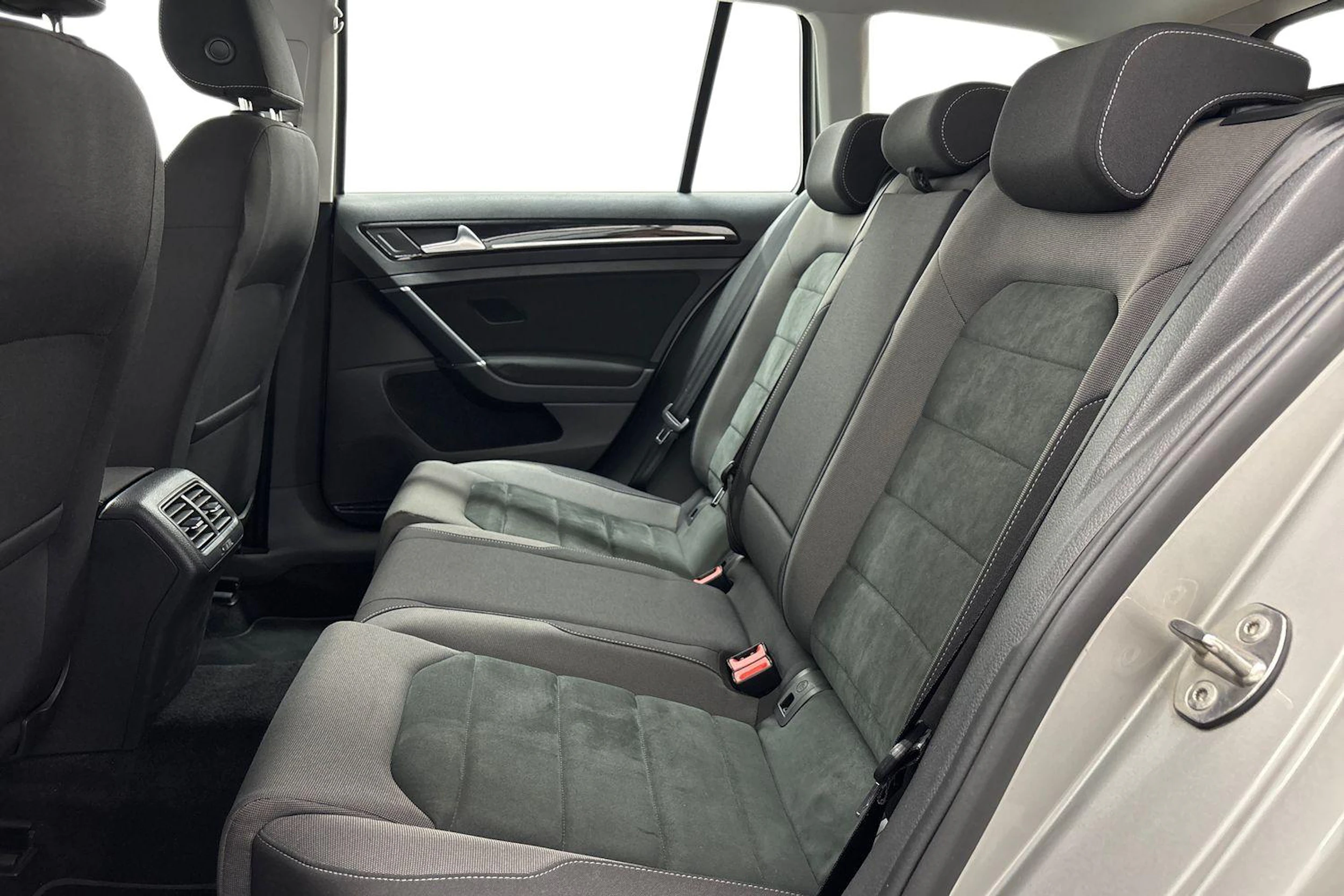 harmaa Volkswagen Golf 2019 kuva 11.