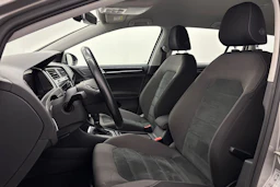 harmaa Volkswagen Golf 2019 kuva 15.