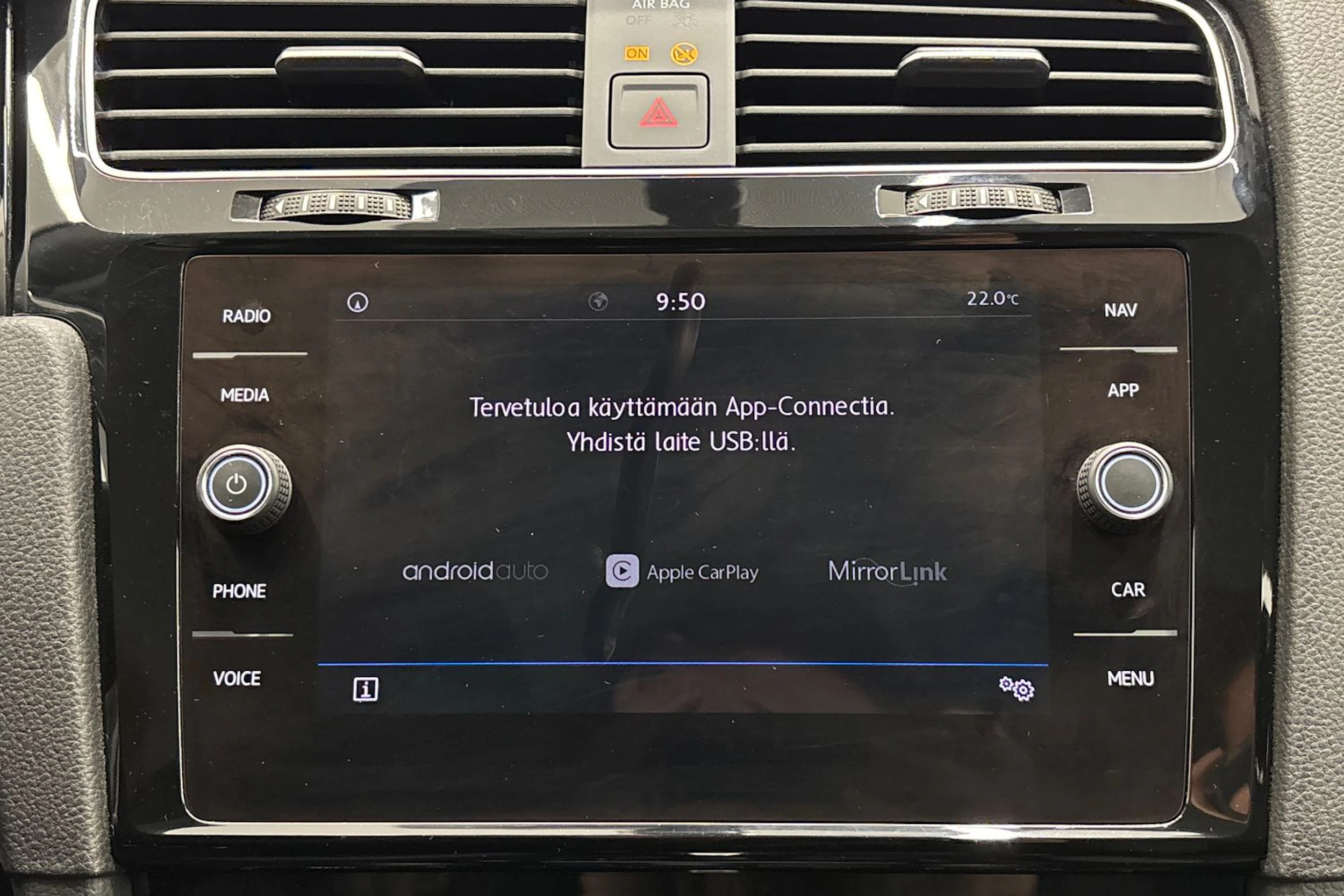 harmaa Volkswagen Golf 2019 kuva 23.