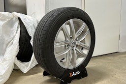 sininen Volkswagen Golf 2019 kuva 10.