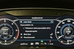 valkoinen Volkswagen Golf 2019 kuva 27.