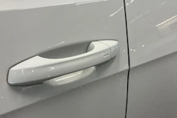 Valkoinen Volkswagen GOLF 2019 kuva 5.