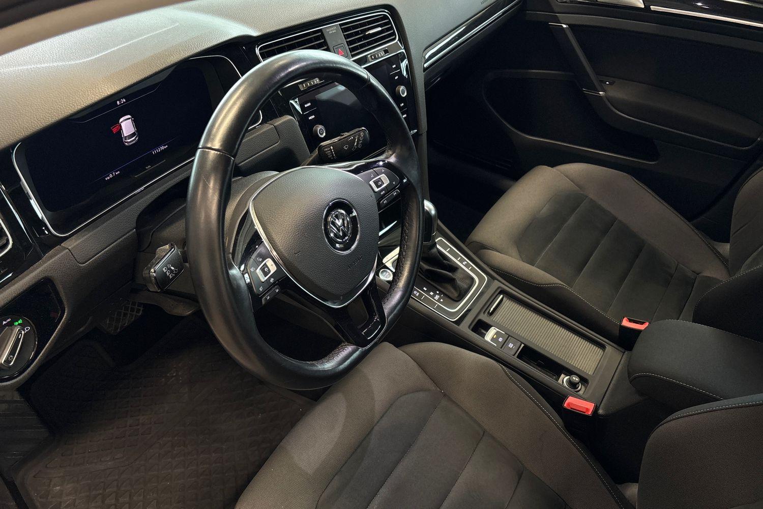 Volkswagen Golf 2019, kuva 6/11