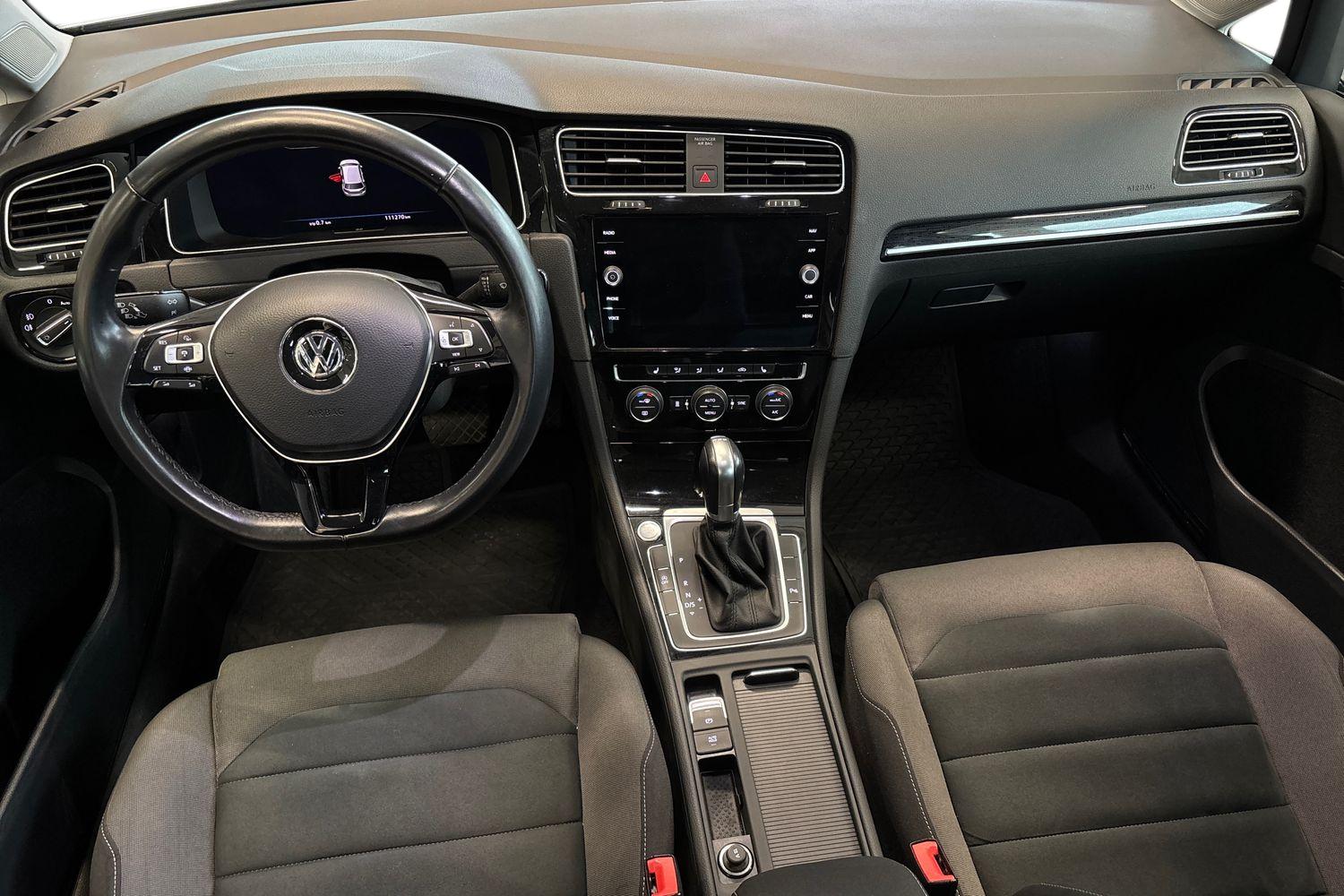 Volkswagen Golf 2019, kuva 7/11