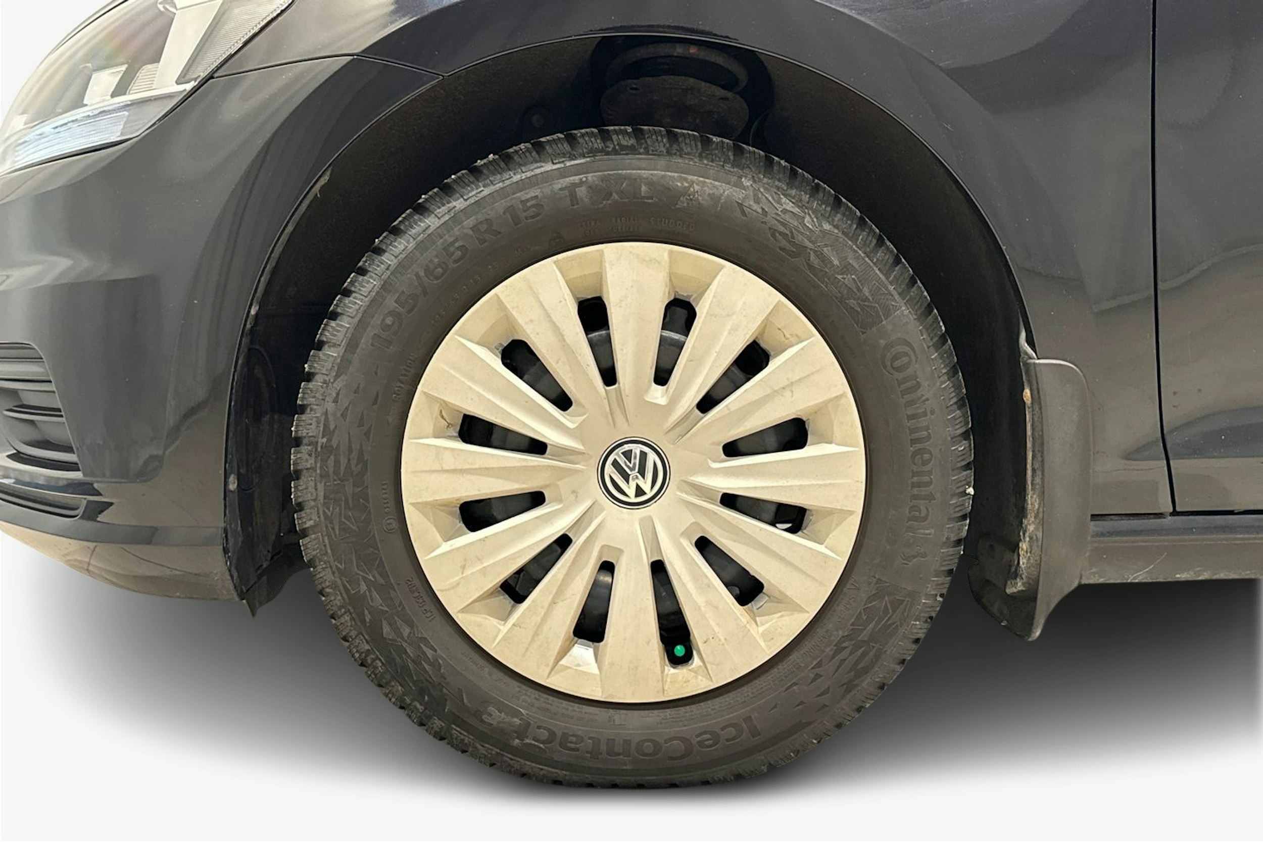 musta Volkswagen Golf 2019 kuva 11.