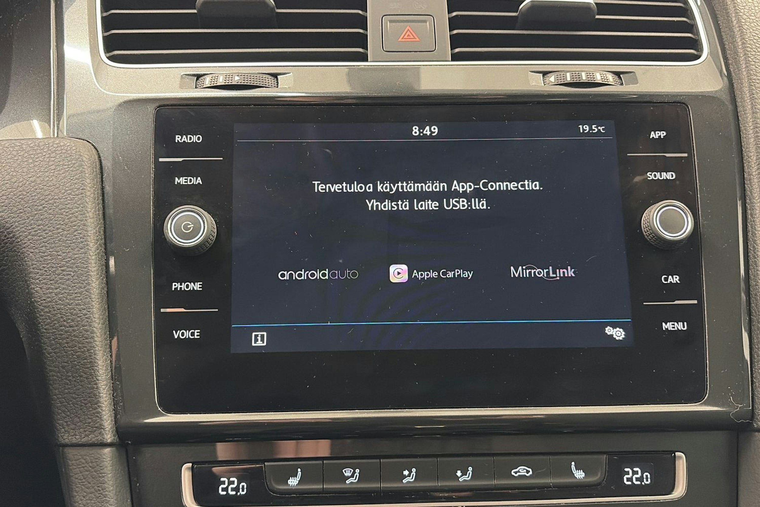 Valkoinen Volkswagen GOLF 2019 kuva 20.