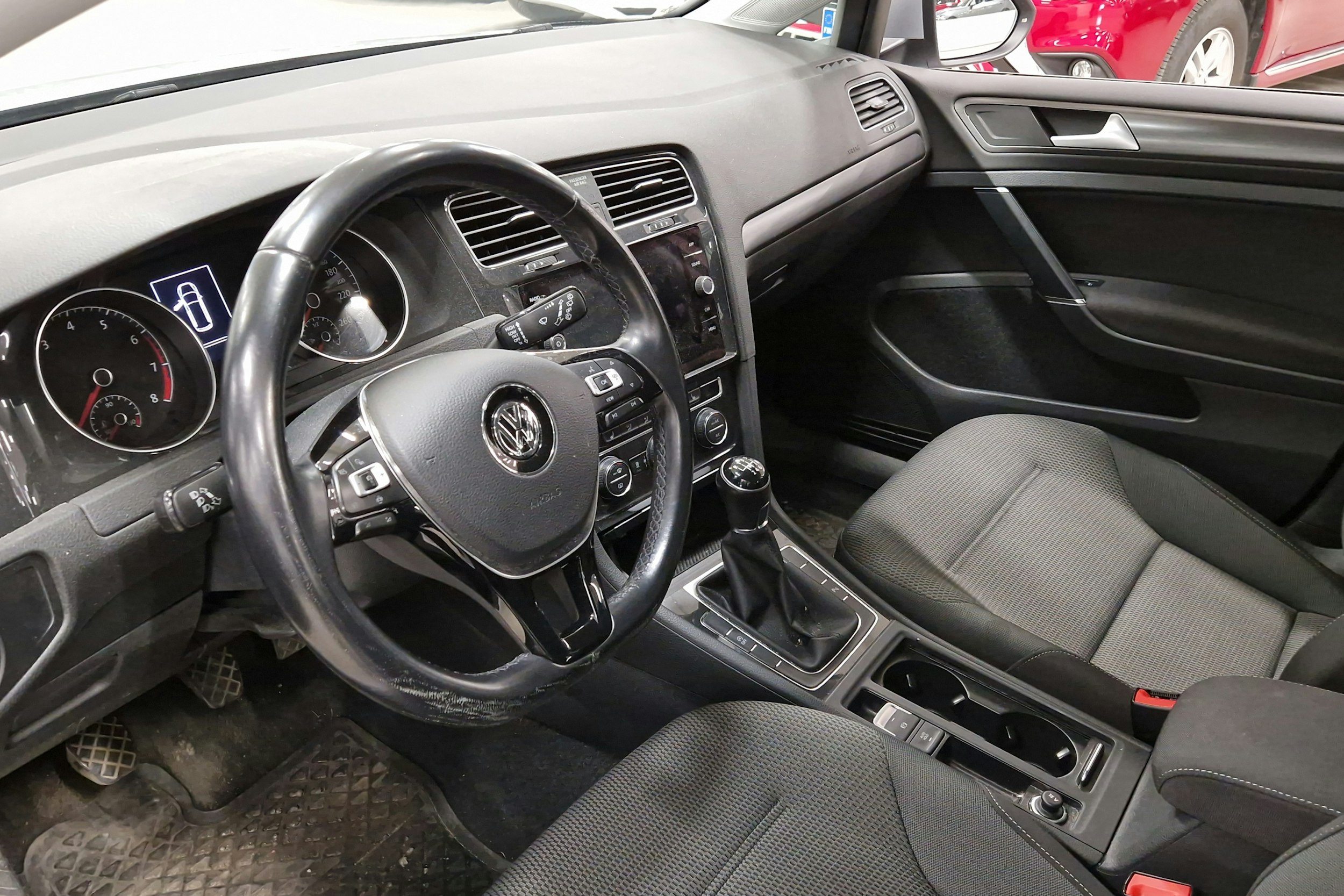 hopea Volkswagen Golf 2019 kuva 3.