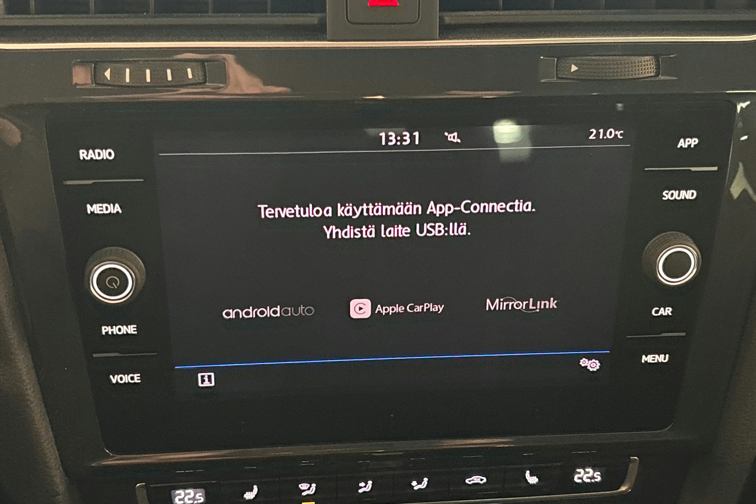 harmaa Volkswagen Golf 2019 kuva 20.