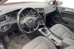 punainen Volkswagen Golf 2019 kuva 3.