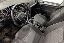 harmaa Volkswagen Golf 2019 kuva 3.