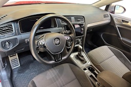 punainen Volkswagen Golf 2019 kuva 7.