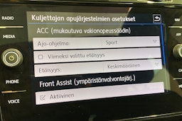 musta Volkswagen Golf 2019 kuva 24.