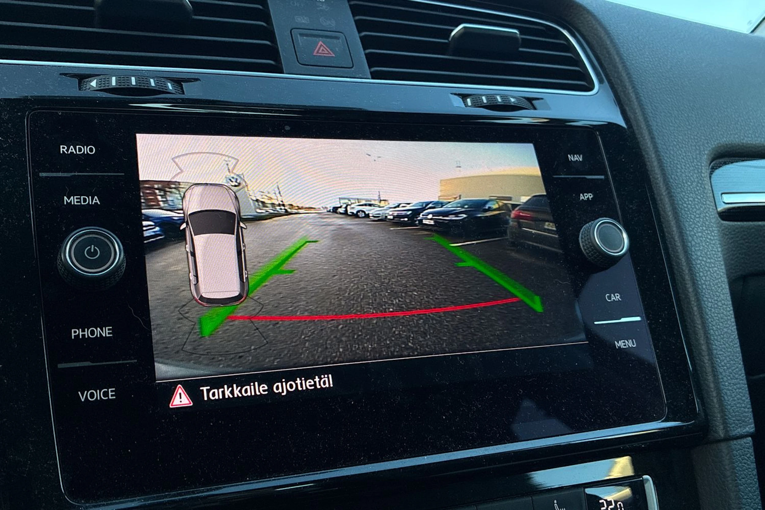 harmaa Volkswagen Golf 2019 kuva 5.