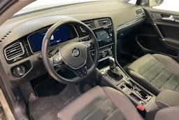 Harmaa Volkswagen GOLF 2019 kuva 3.