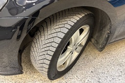 musta Volkswagen Golf 2019 kuva 13.