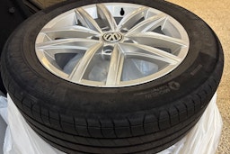 musta Volkswagen Golf 2019 kuva 14.