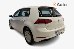 Valkoinen Volkswagen GOLF 2019 kuva 3.