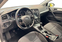 Valkoinen Volkswagen GOLF 2019 kuva 8.