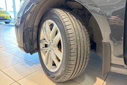Harmaa Volkswagen GOLF 2019 kuva 13.